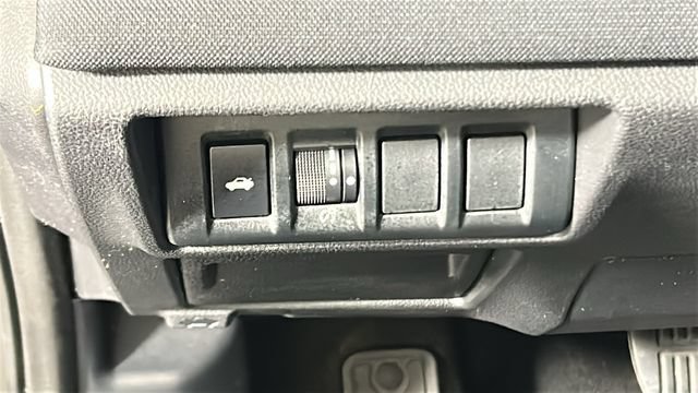 Used 2022 Subaru Legacy Premium AWD/4WD image 20