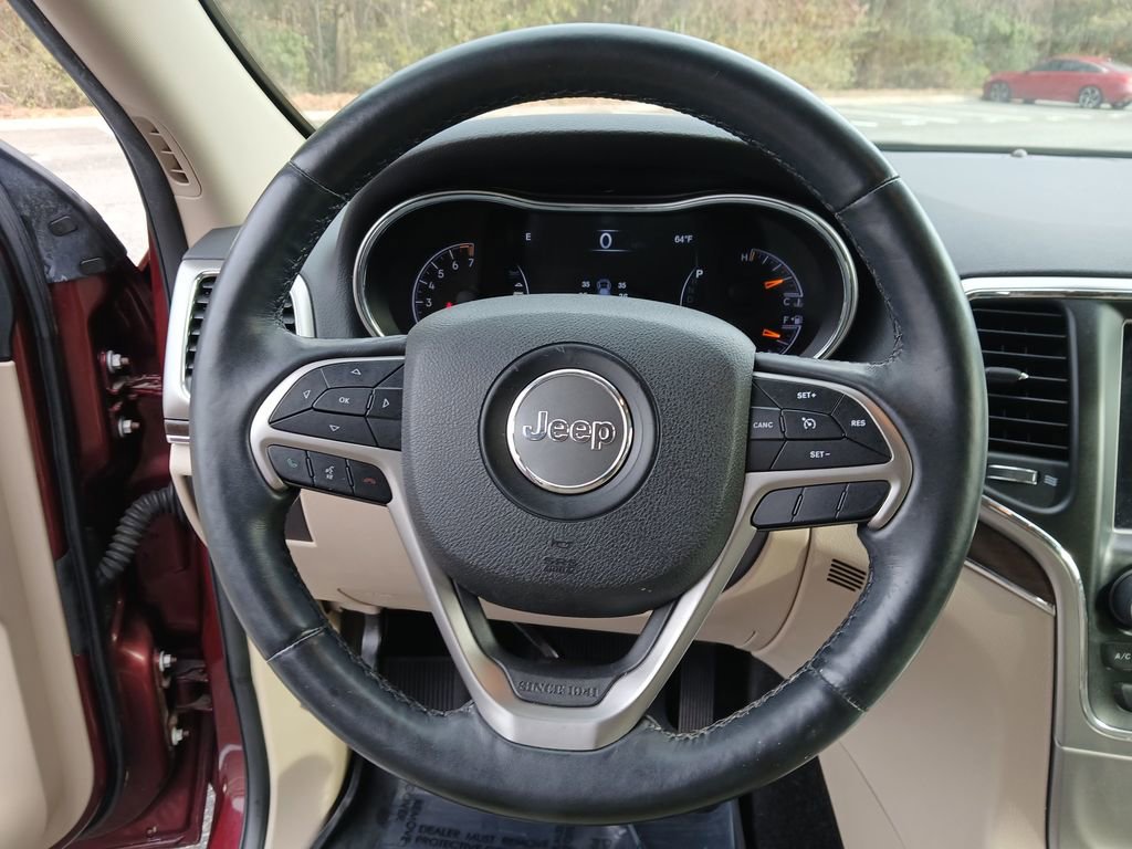 Used 2018 Jeep Grand Cherokee Limited image 15