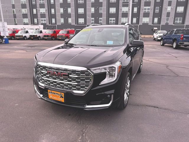 Used 2022 GMC Terrain Denali w/ LPO, Floor Liner Package