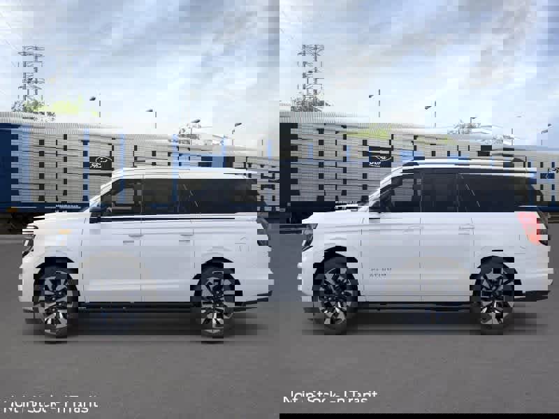 New 2026 Ford Expedition Max Platinum w/ Driver's Package image 3