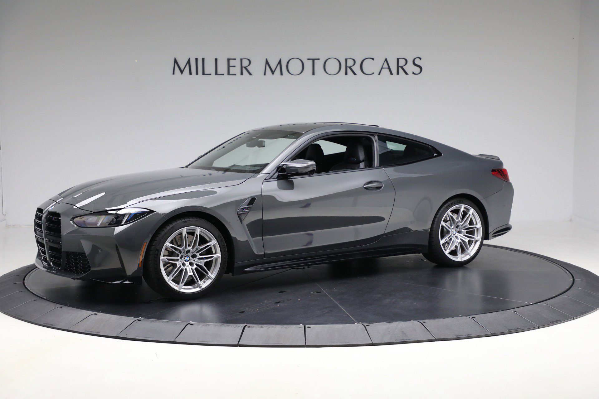 Used 2026 BMW M4 xDrive Competition w/ Executive Package image 3