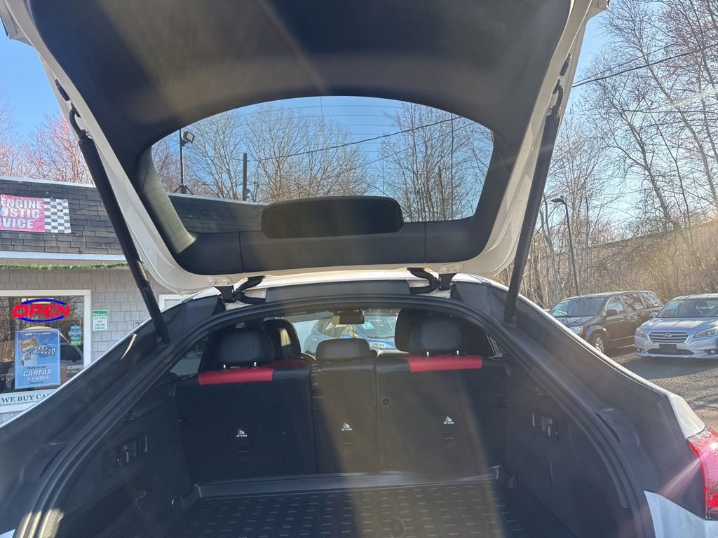 Used 2024 Mercedes-Benz GLC 300 4MATIC image 37