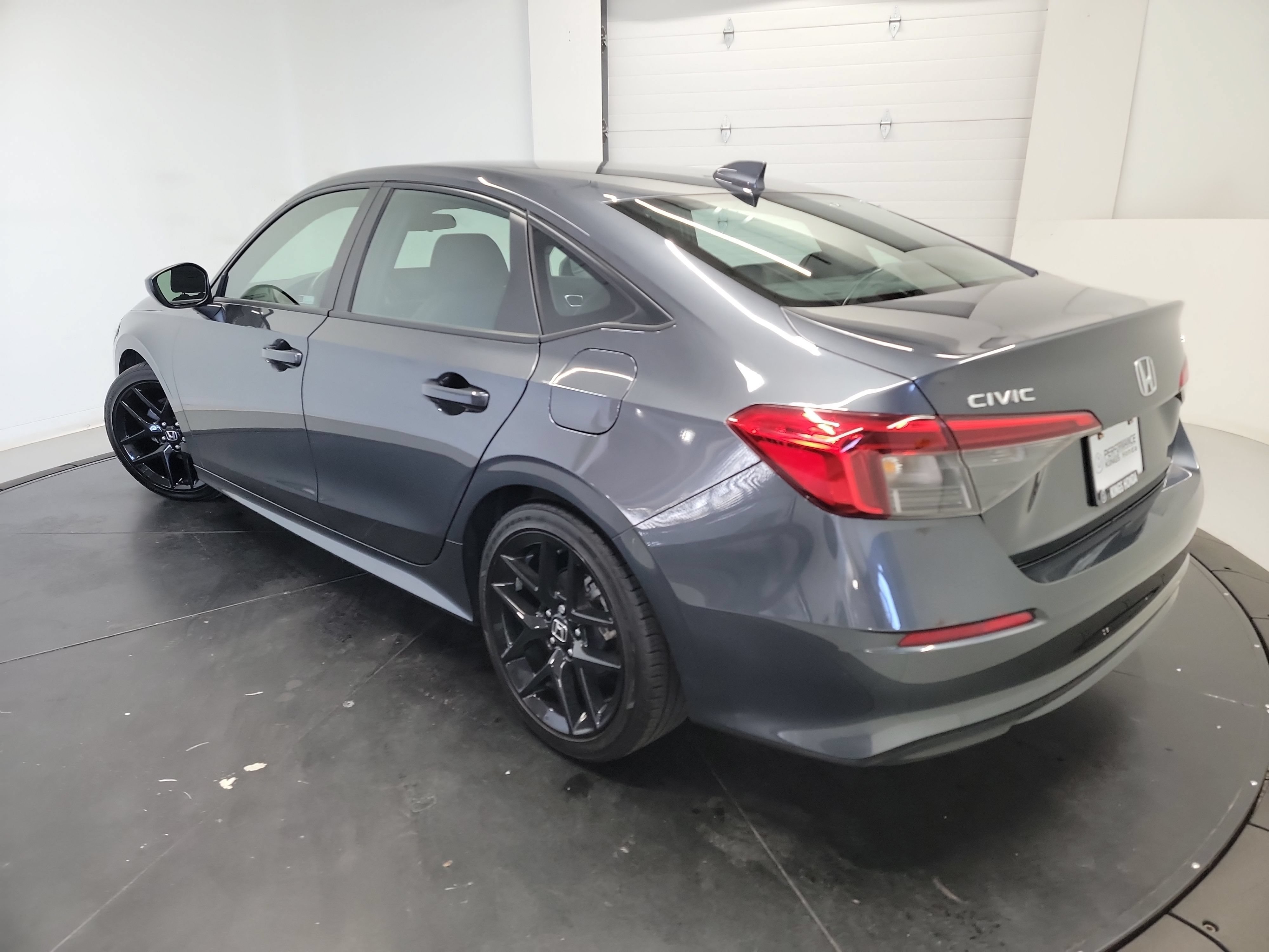 Used 2024 Honda Civic Sport image 6