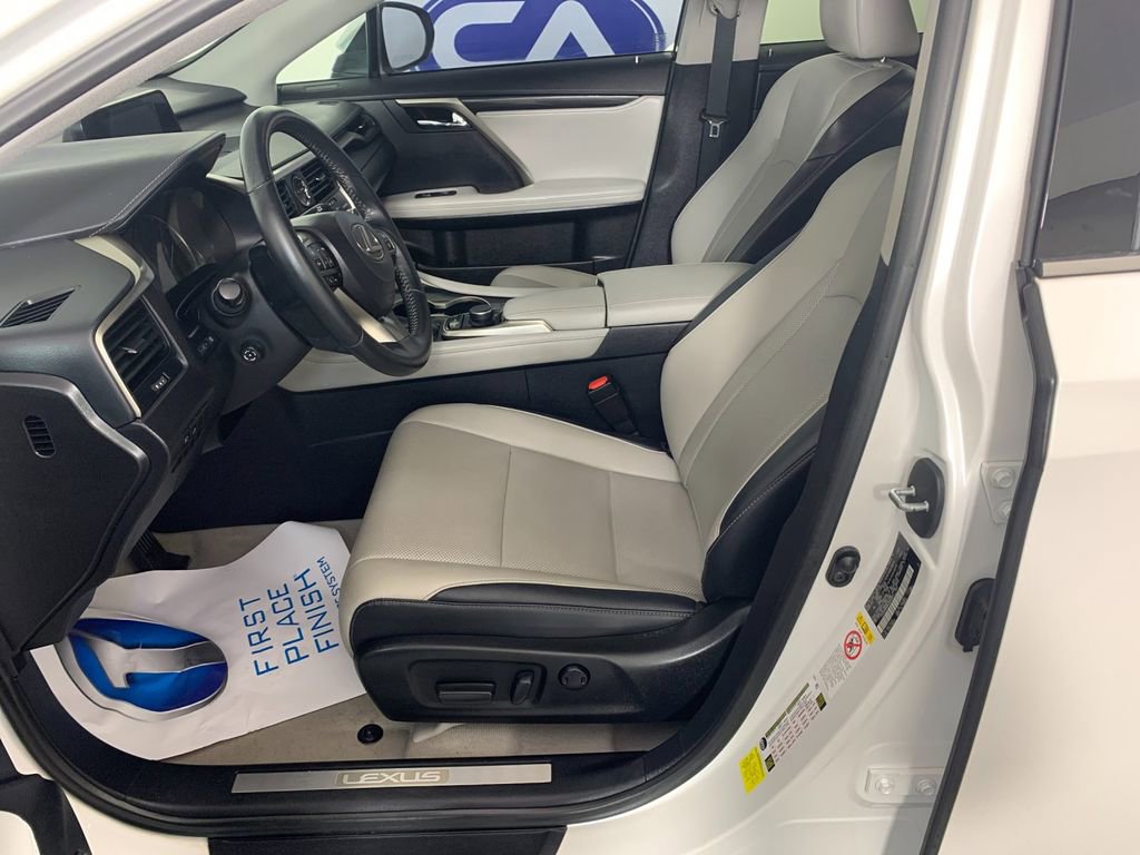 Used 2017 Lexus RX 350 FWD image 16