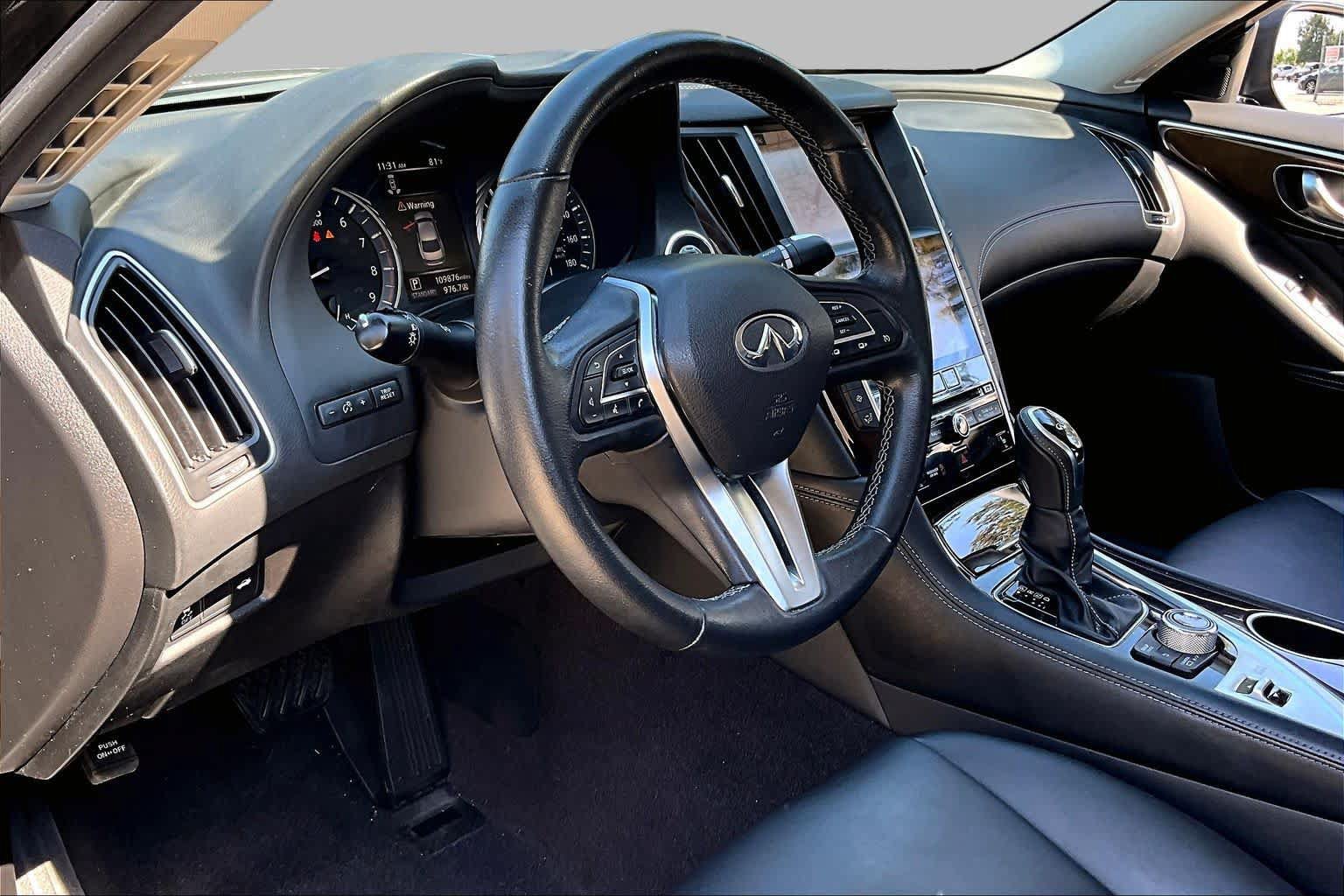 Used 2019 INFINITI Q50 Luxe w/ Essential Package (3.0T Luxe) RWD image 16