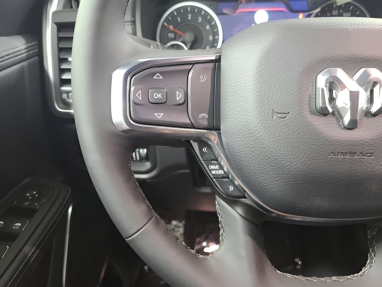 Used 2026 RAM 1500 Laramie w/ Night Edition AWD/4WD image 27
