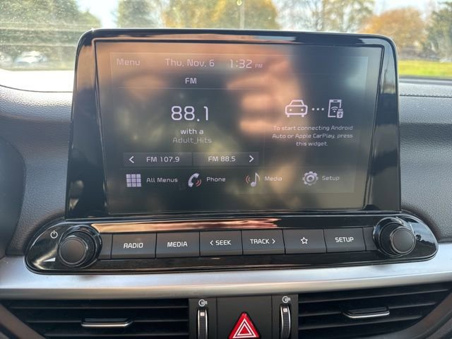 Used 2023 Kia Forte LXS image 15