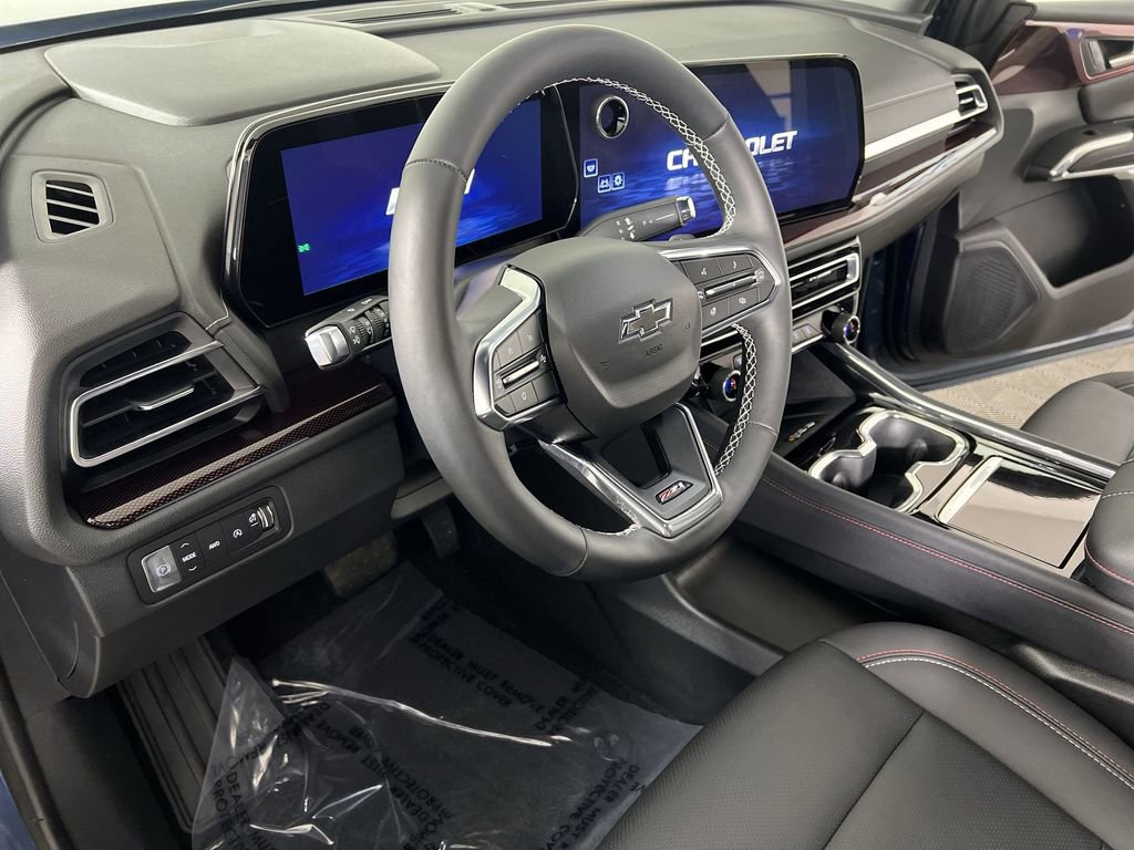 Certified 2025 Chevrolet Traverse Z71 w/ Driver Confidence Package image 11