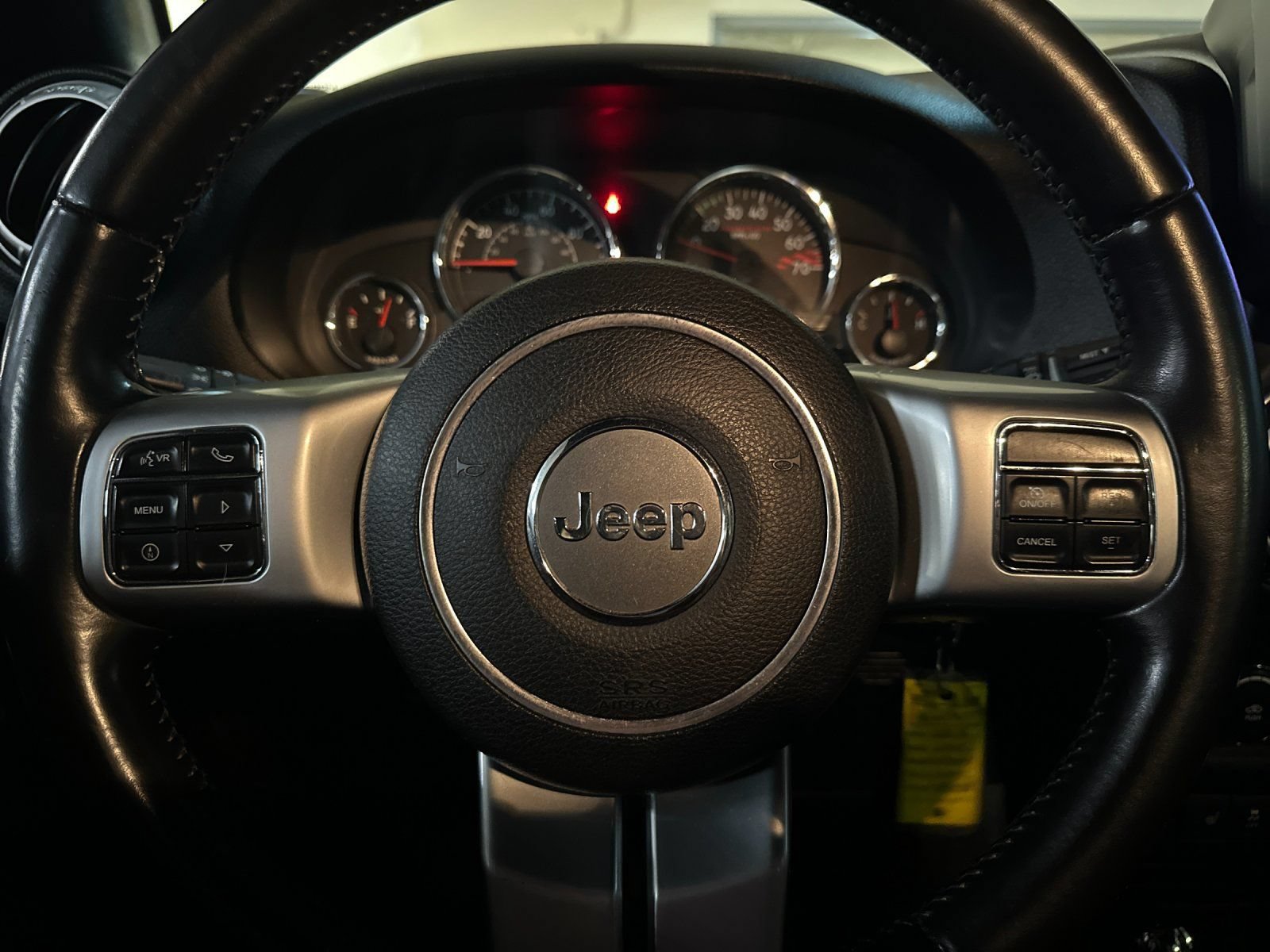 Used 2015 Jeep Wrangler Unlimited Rubicon AWD/4WD image 21