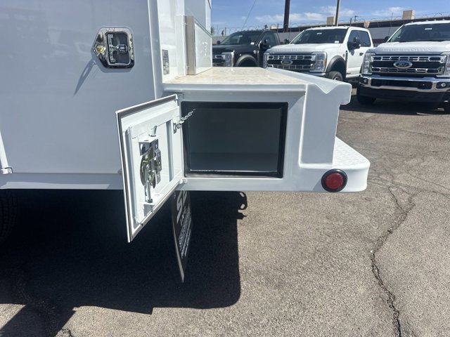 New 2025 Ford F550 XL 11Ft Scelzi Contractor Body image 18