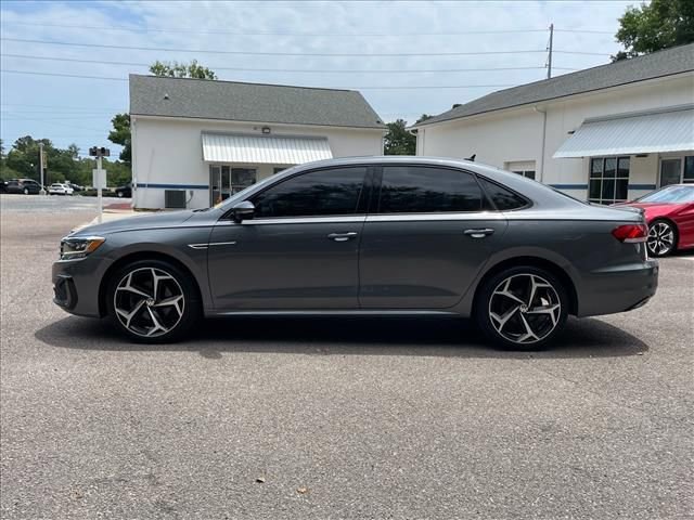 Used 2020 Volkswagen Passat 2.0T R-Line FWD image 28