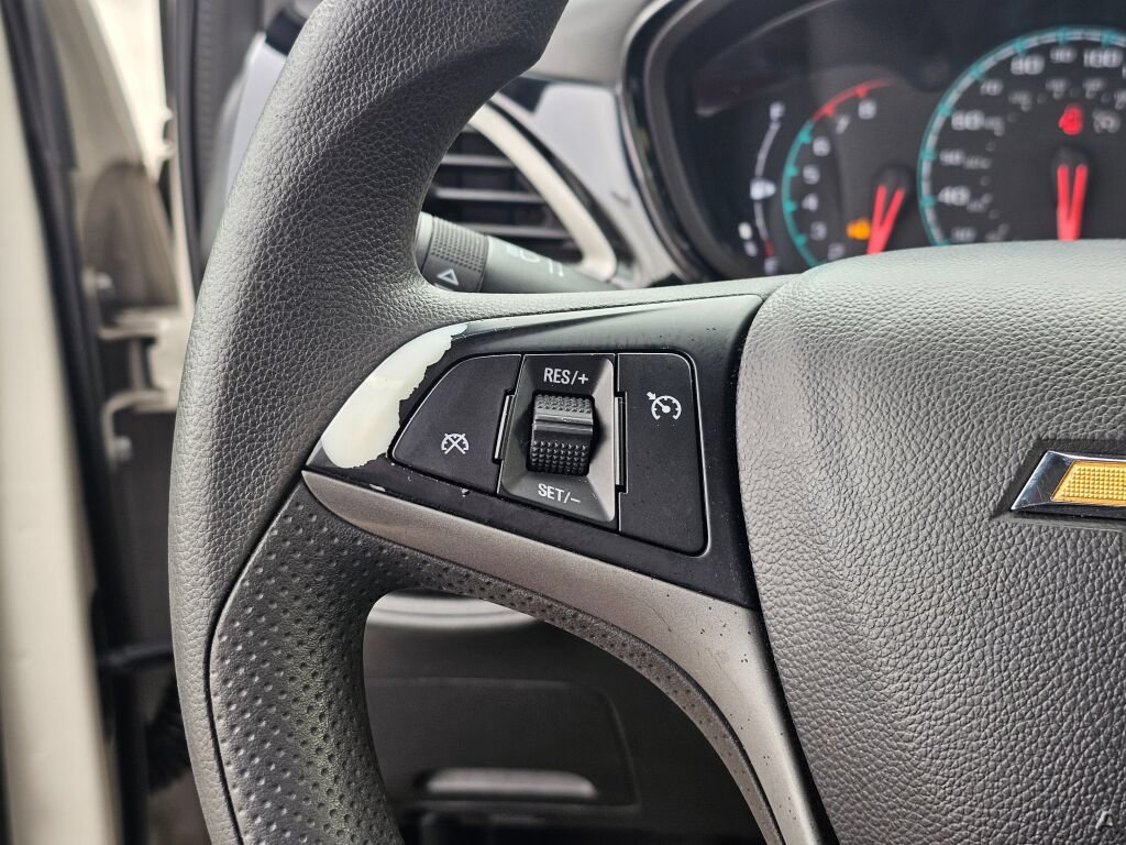 Used 2020 Chevrolet Spark LT FWD image 29