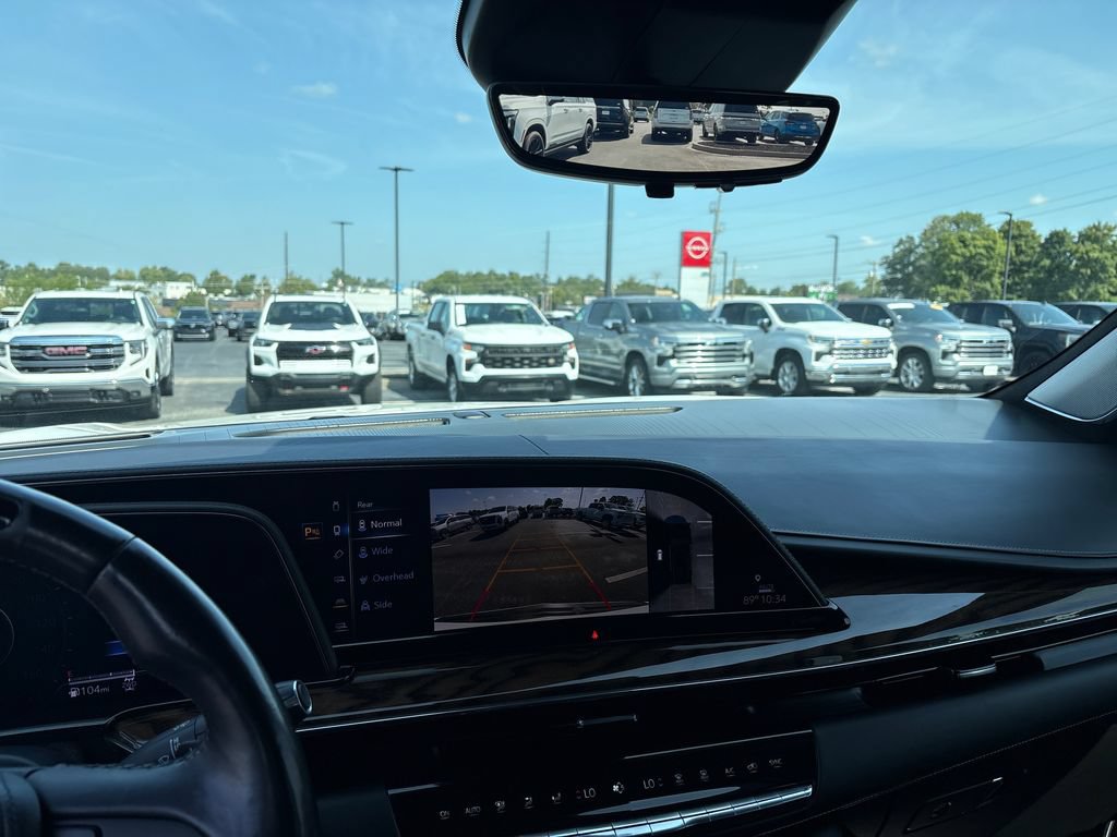 Used 2022 Cadillac Escalade Sport Platinum AWD/4WD image 23