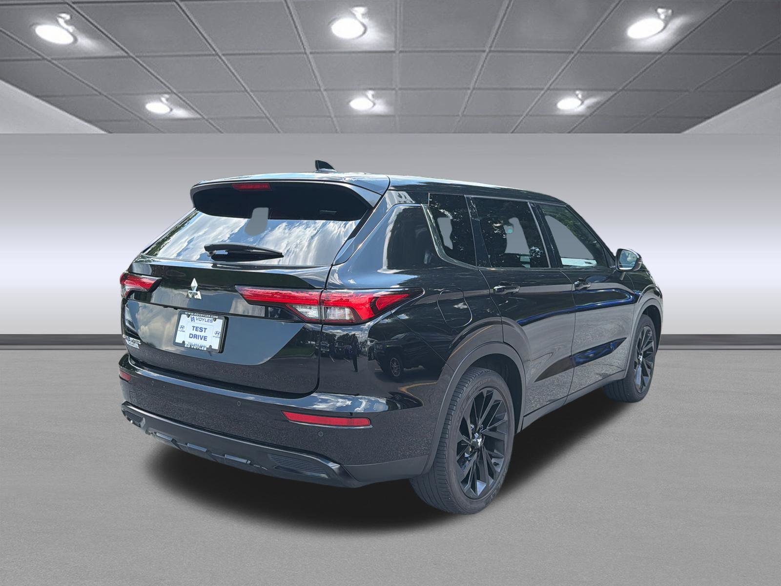 Used 2022 Mitsubishi Outlander SE FWD image 7