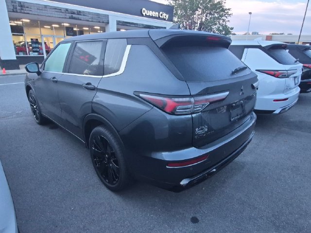 New 2026 Mitsubishi Outlander LE FWD image 5