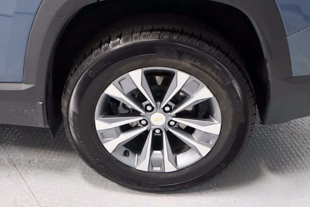 Used 2025 Chevrolet Equinox LT AWD/4WD image 20