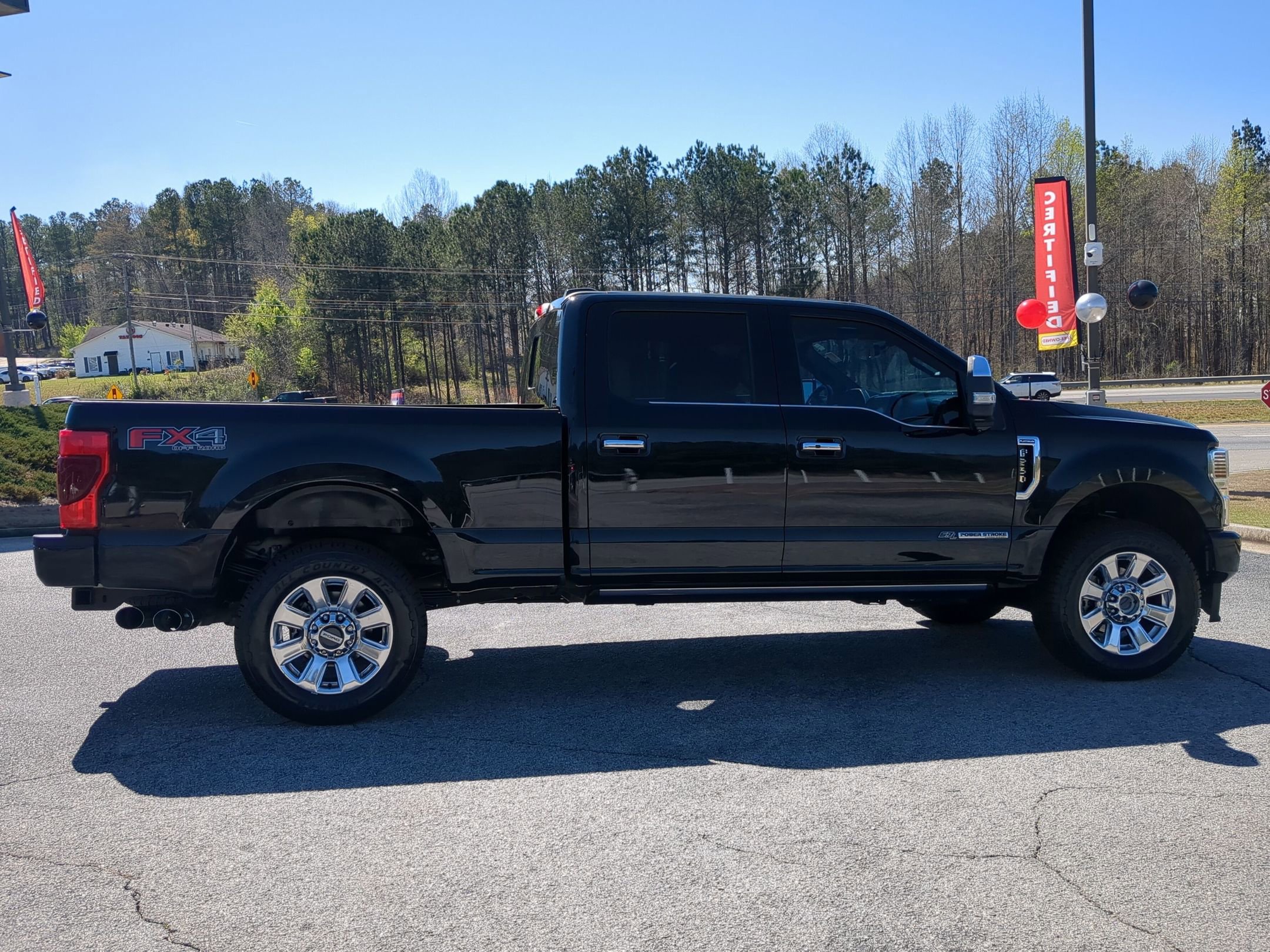 Used 2021 Ford F250 Platinum w/ FX4 Off-Road Package AWD/4WD image 4