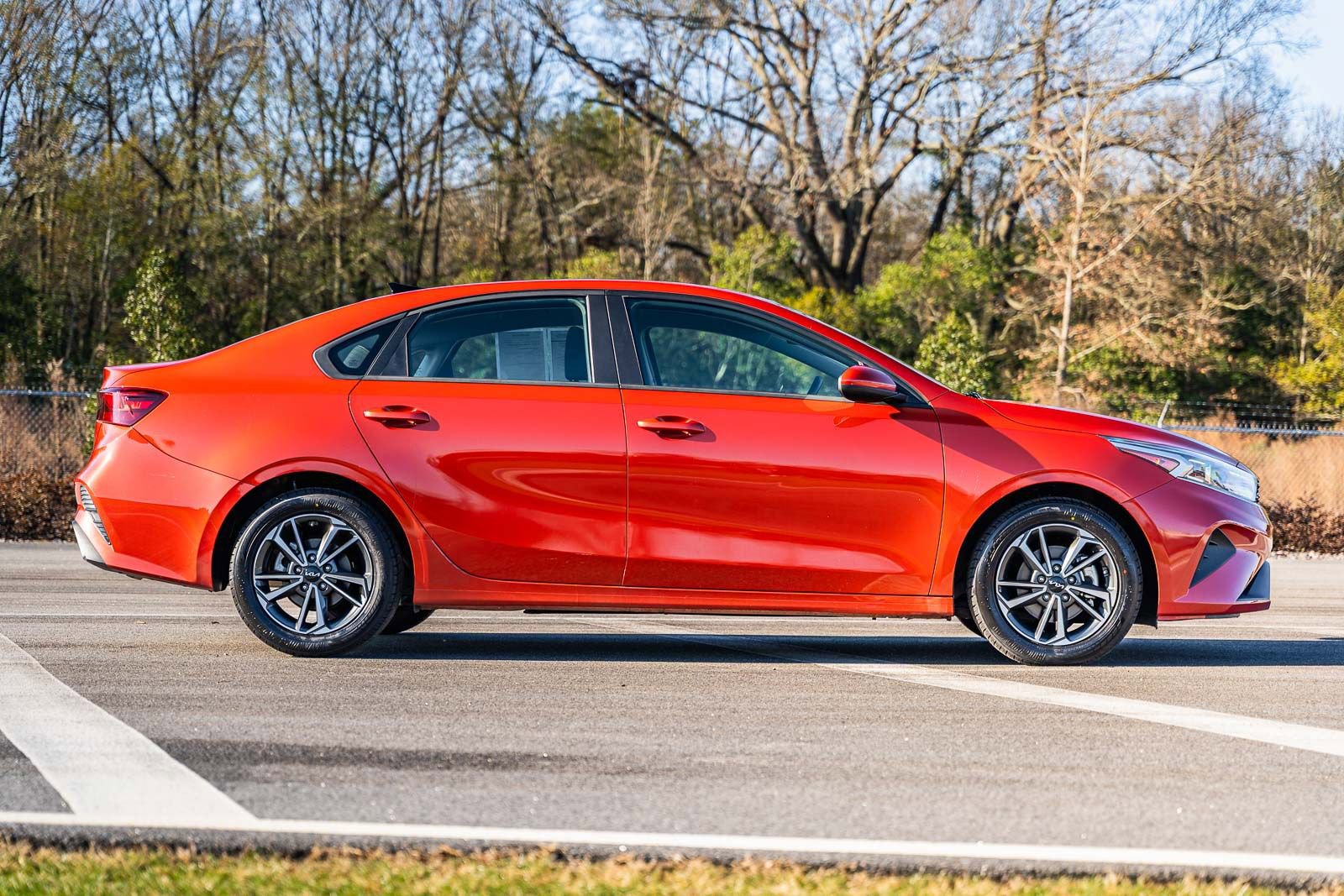 Used 2023 Kia Forte LXS image 8