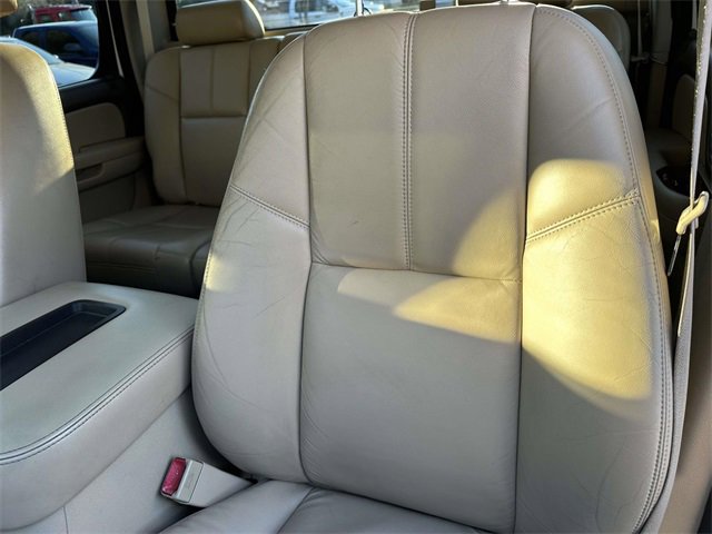 Used 2011 Chevrolet Silverado 3500 LTZ w/ LTZ Plus Package image 8