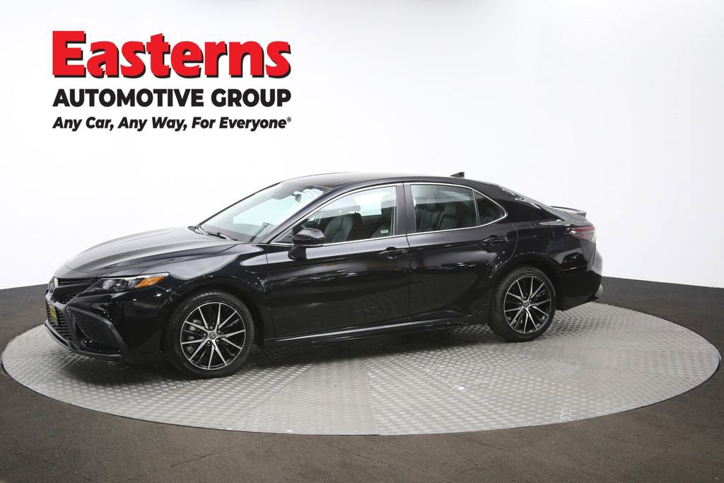 Used 2024 Toyota Camry SE image 94