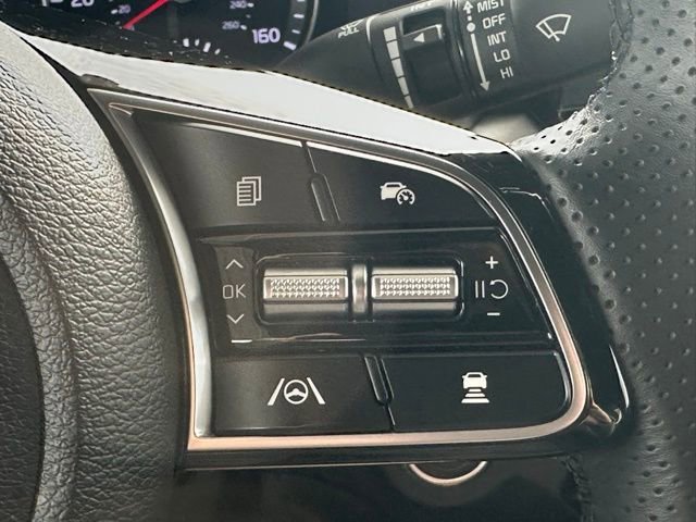 Used 2024 Kia Forte GT-Line image 27