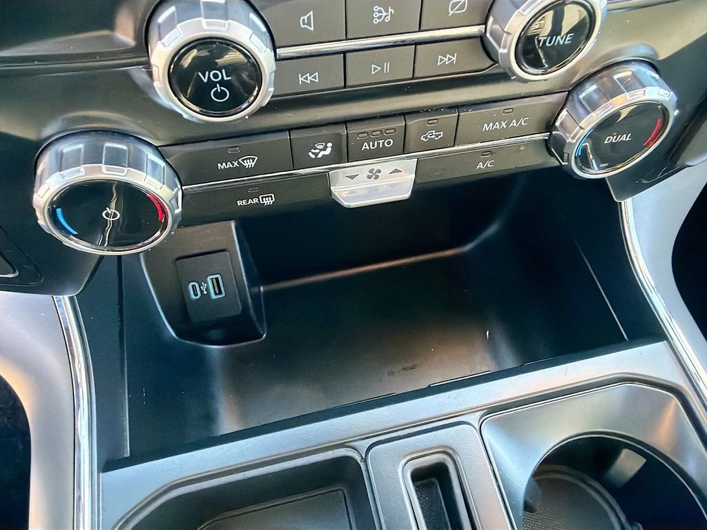 Used 2024 Ford F150 XLT w/ Mobile Office Package image 27