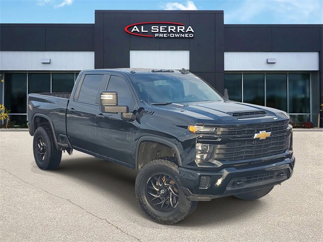 Used 2024 Chevrolet Silverado 2500 Custom w/ Custom Value Package