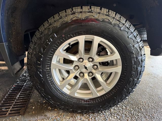 Used 2021 Chevrolet Silverado 1500 RST AWD/4WD image 10