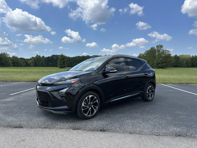 Used 2023 Chevrolet Bolt EUV Premier image 1