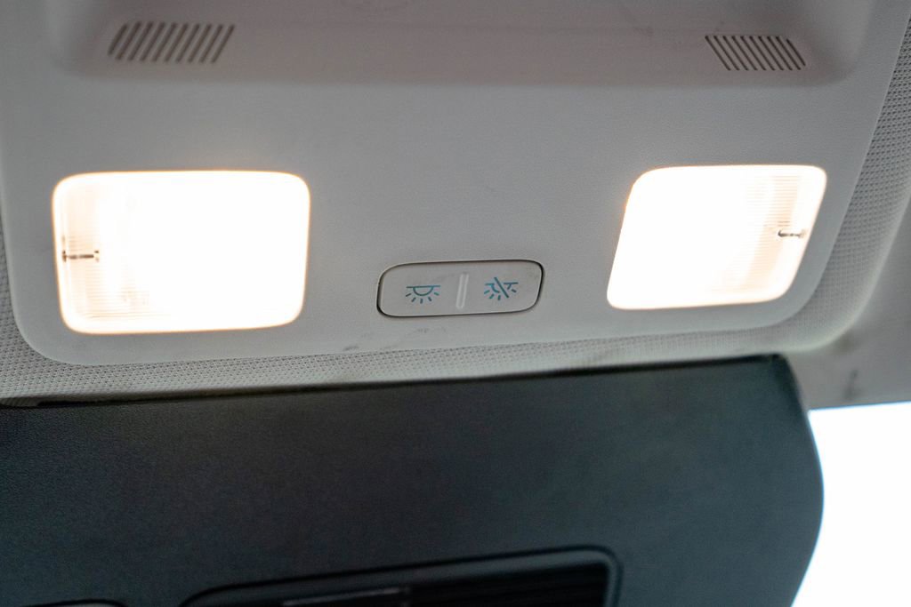 Used 2021 Ford Escape SE w/ Convenience Package image 25