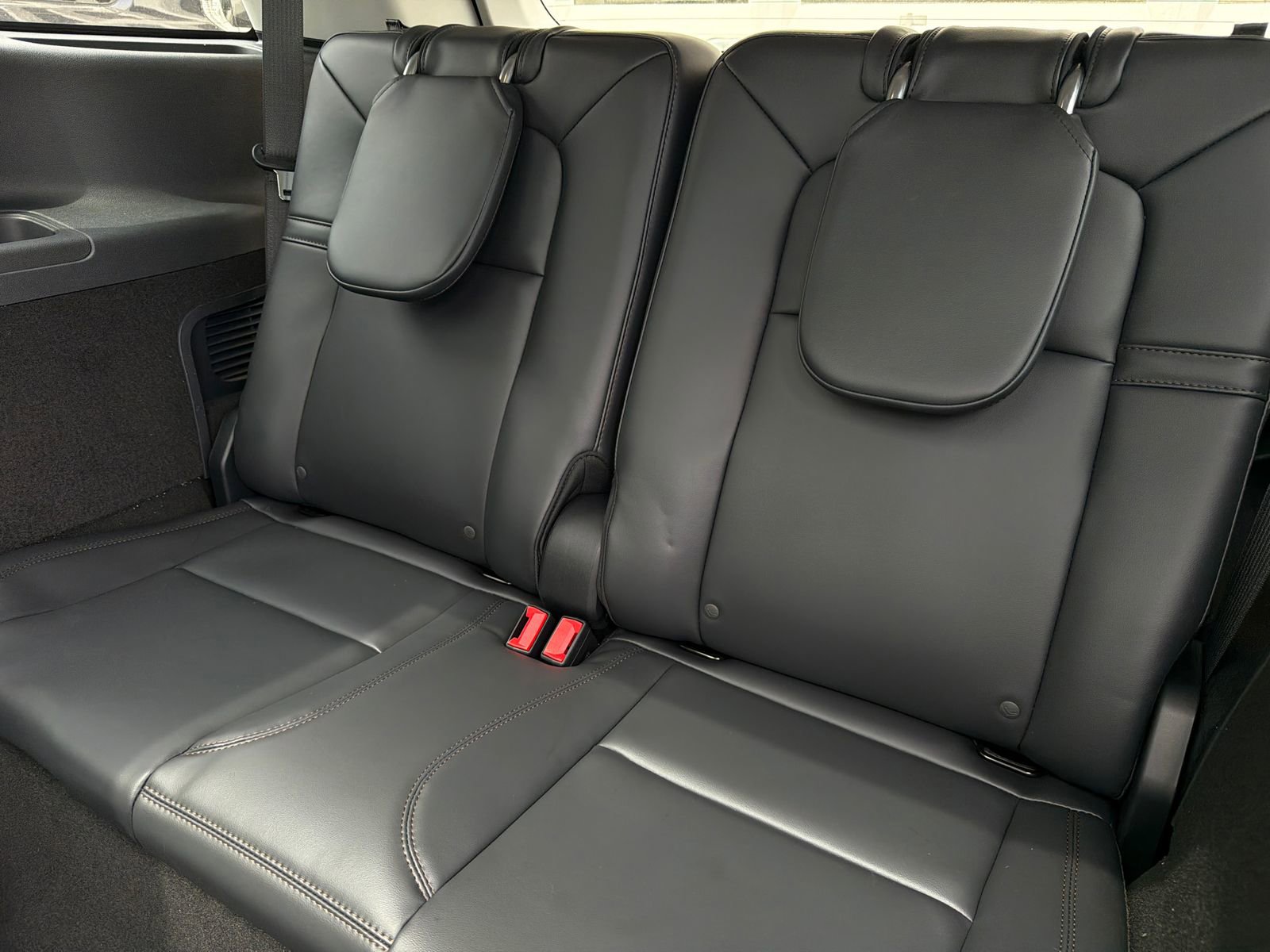 New 2026 Lincoln Aviator AWD image 19