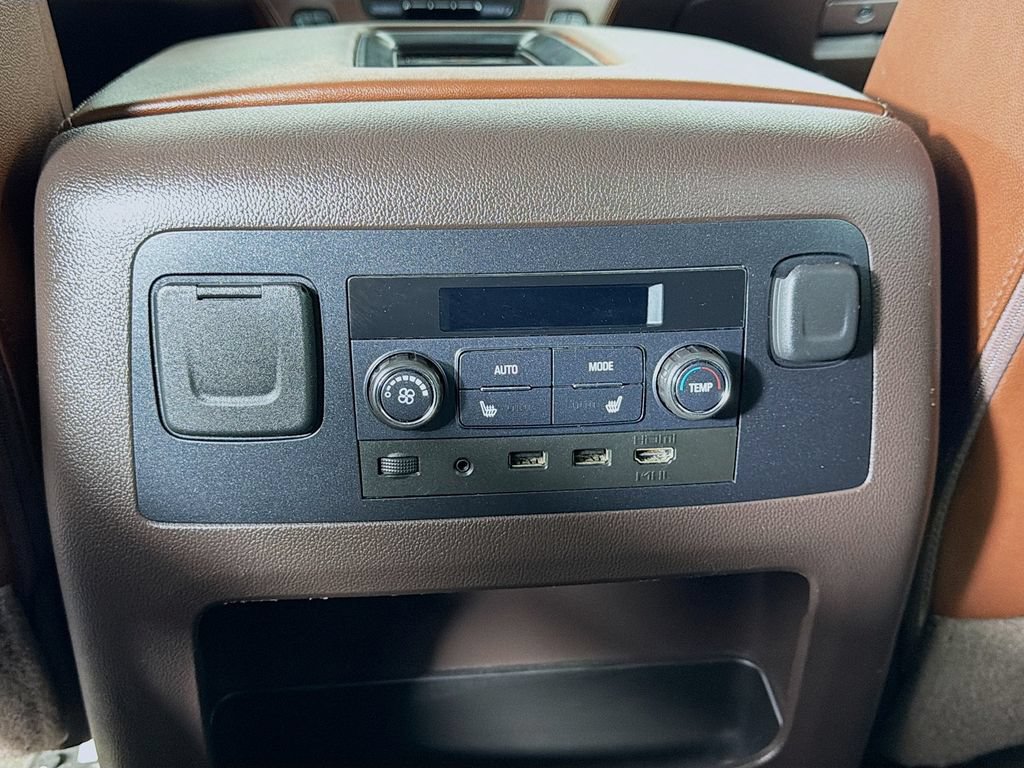 Used 2017 Chevrolet Tahoe Premier AWD/4WD image 23