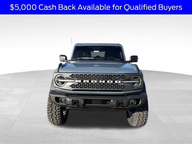 New 2025 Ford Bronco Badlands image 2