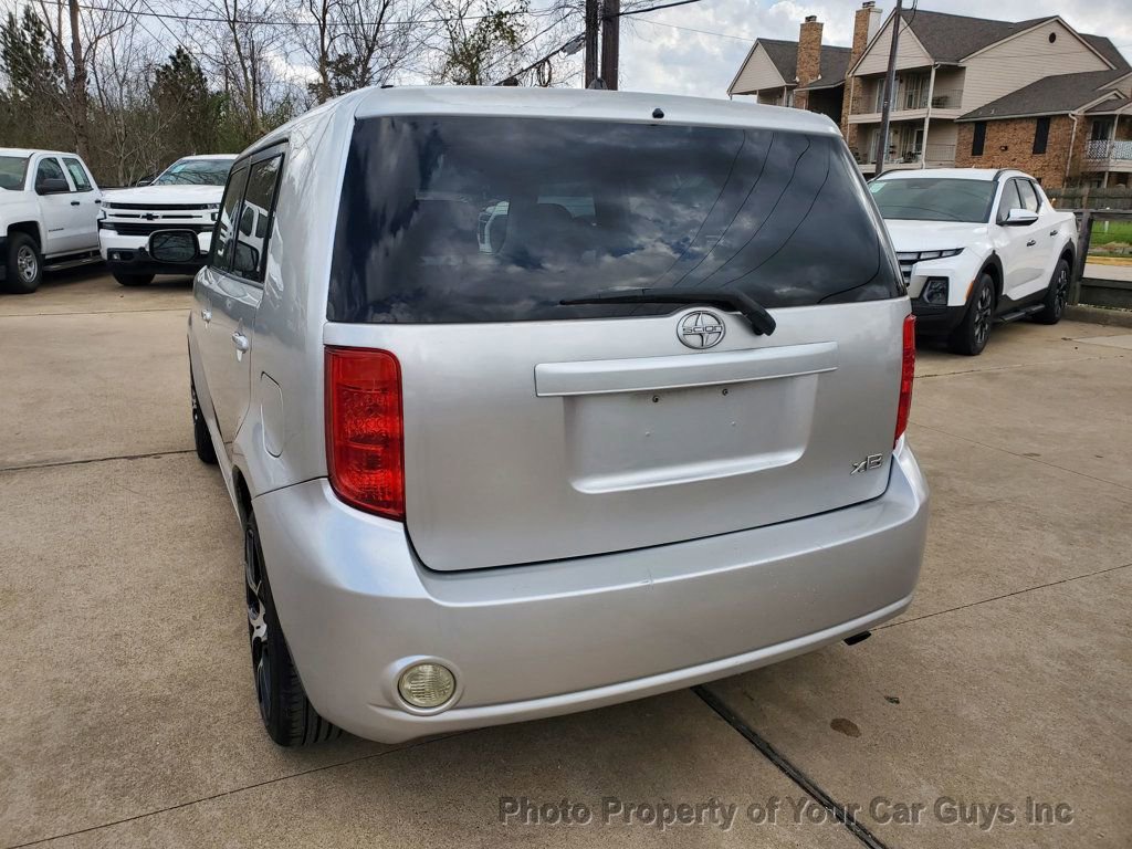 Used 2010 Scion xB image 7
