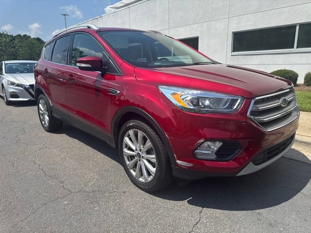 Used 2017 Ford Escape Titanium FWD image 5