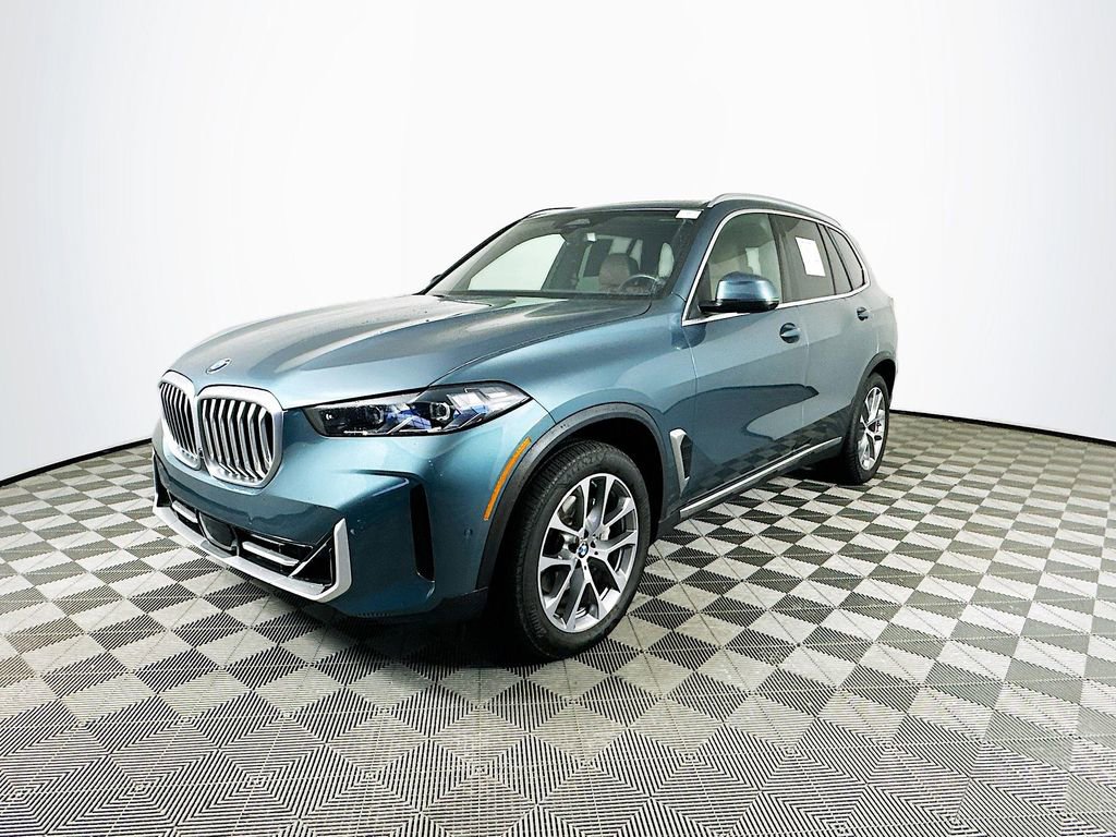 Used 2025 BMW X5 xDrive40i image 4
