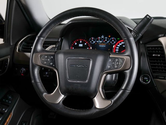 Used 2015 GMC Yukon Denali w/ Open Road Package AWD/4WD image 12