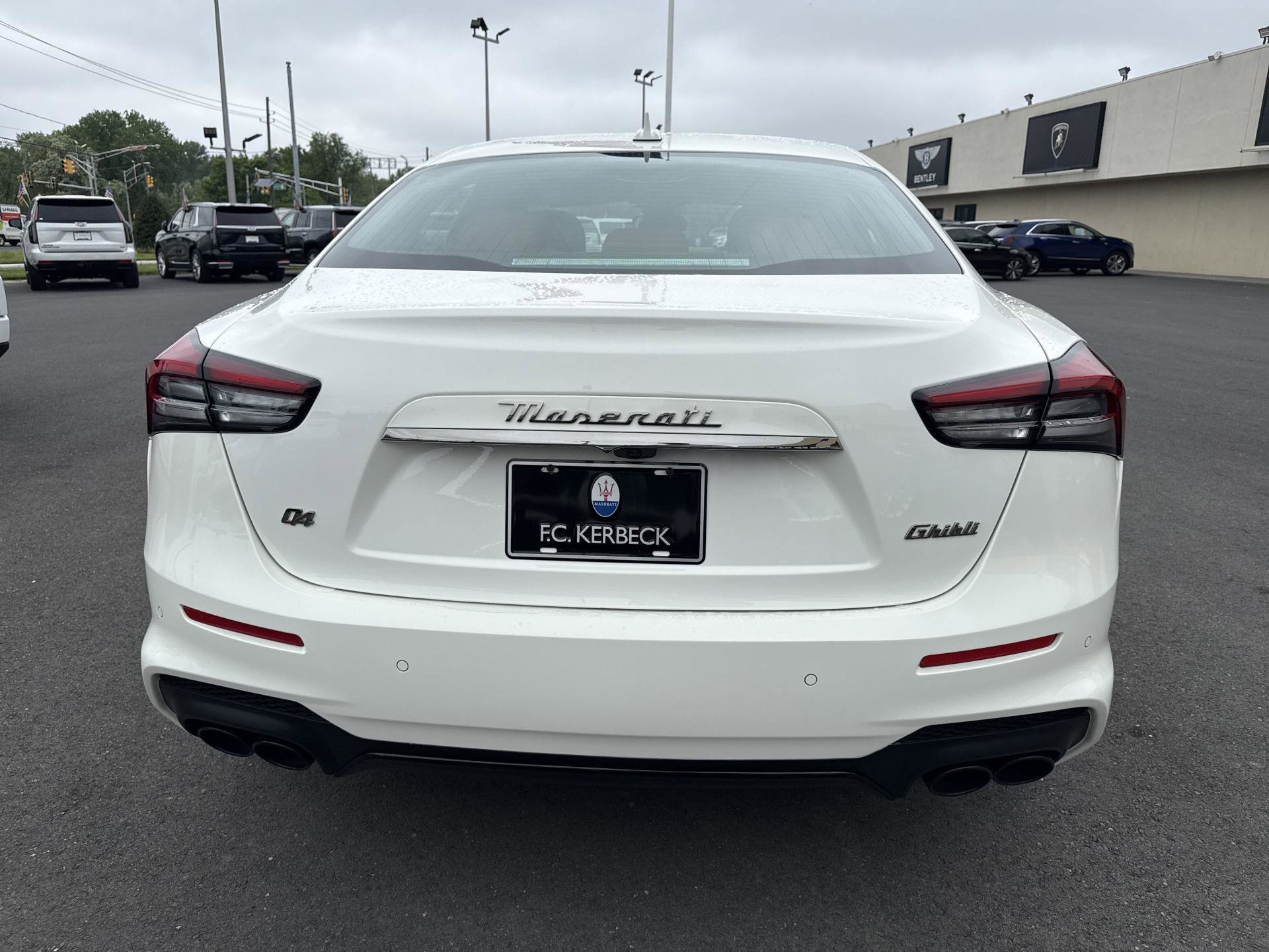 Used 2023 Maserati Ghibli Modena Q4 image 5