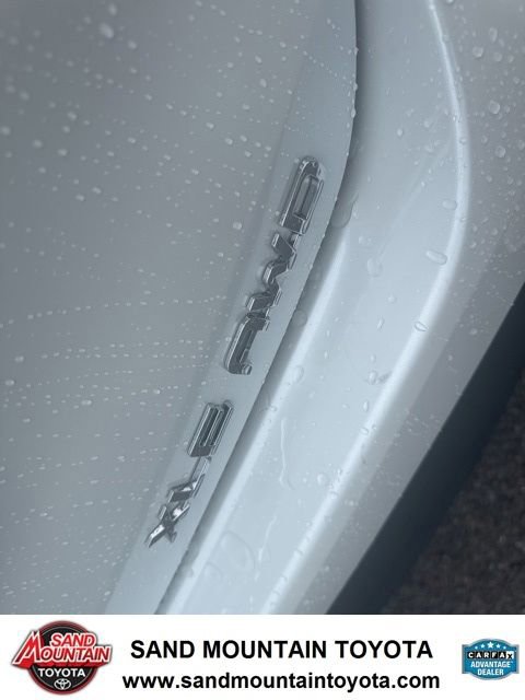 Used 2026 Toyota Highlander XLE AWD/4WD image 8