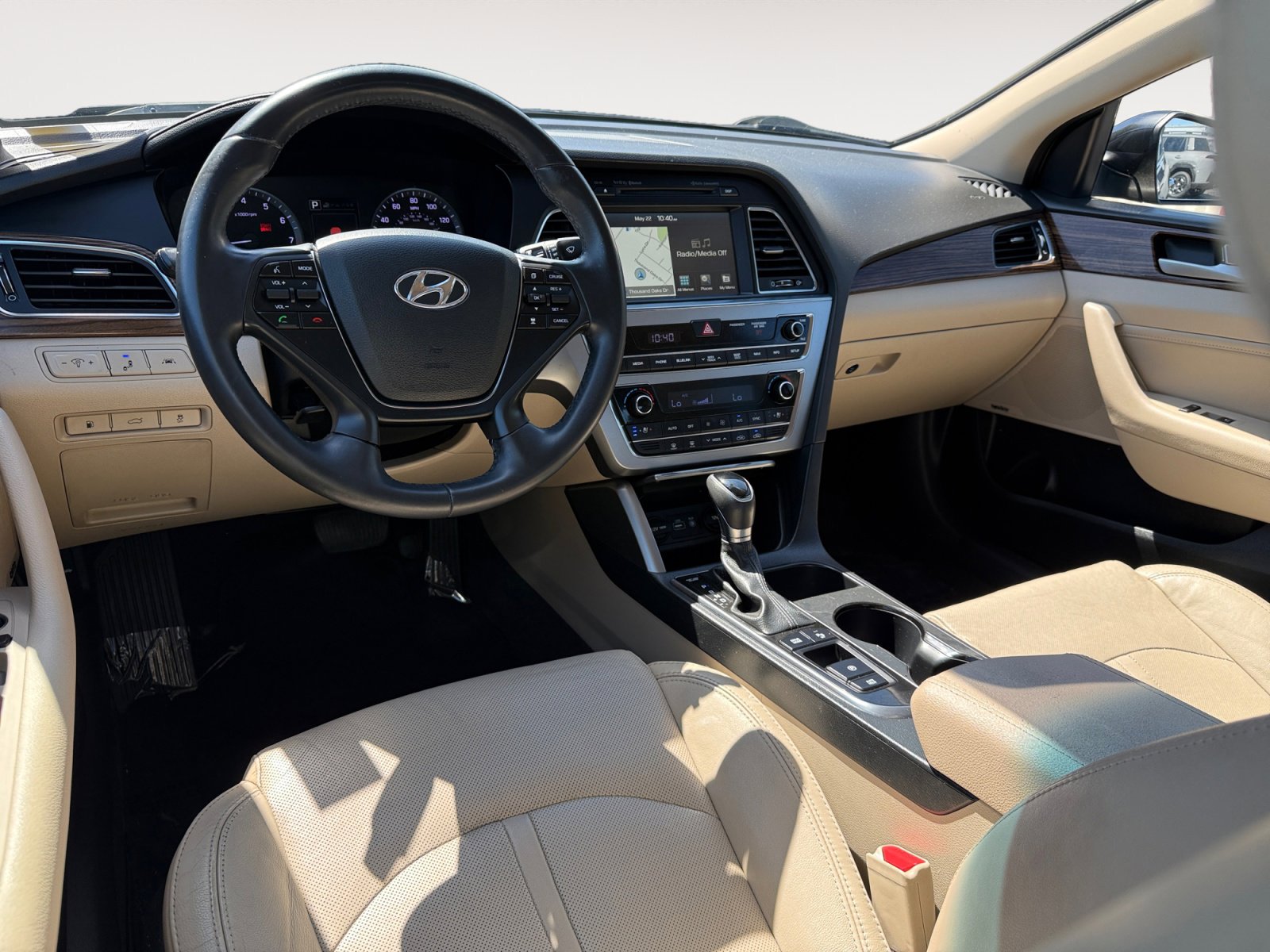 Used 2017 Hyundai Sonata Limited w/ Ultimate Package 04 FWD image 15
