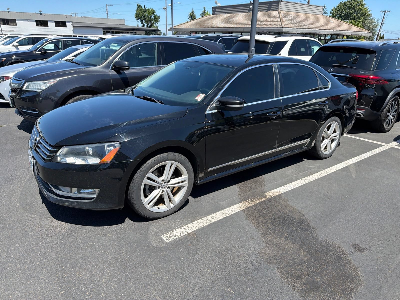 Used 2014 Volkswagen Passat 1.8T SEL Premium FWD image 13