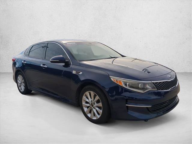 Used 2017 Kia Optima EX video 3