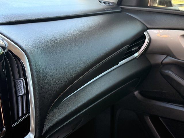 Used 2019 Chevrolet Traverse LT FWD image 20
