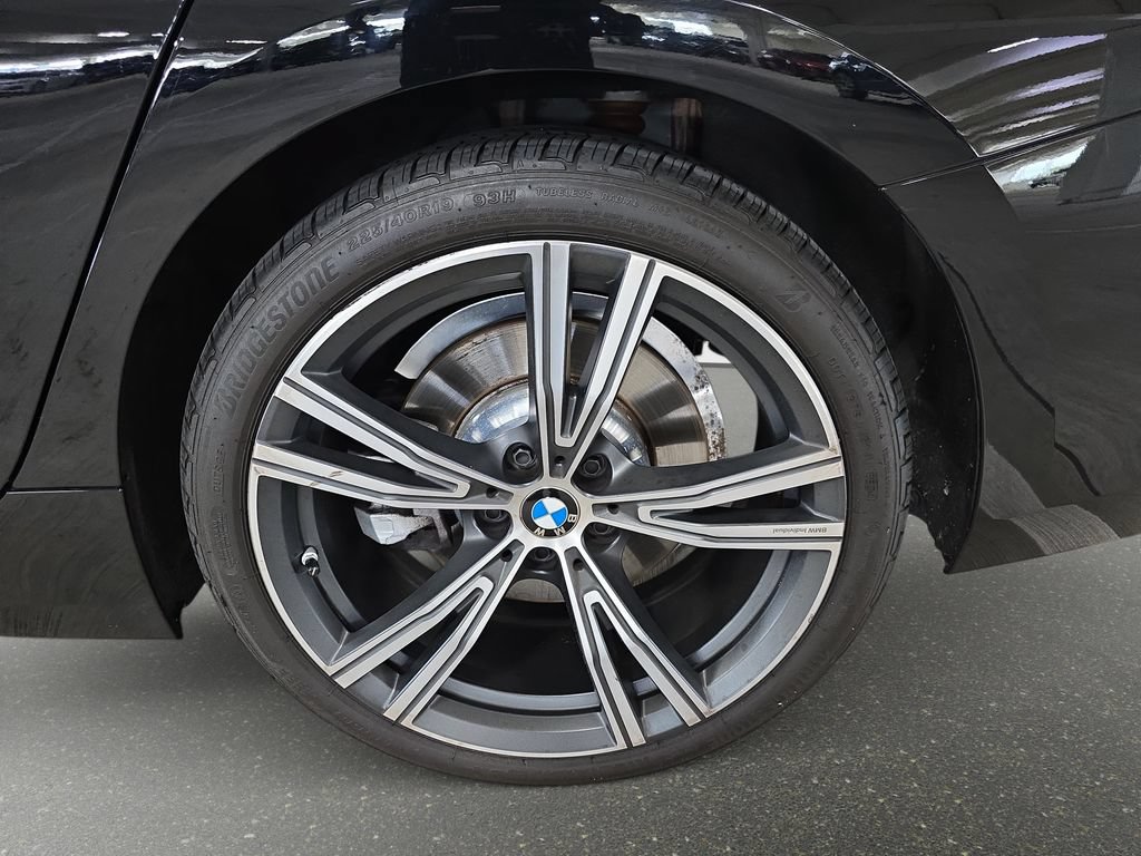 Certified 2024 BMW 330i Sedan w/ Convenience Package RWD image 28