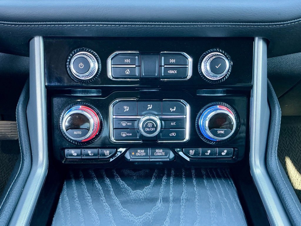 Used 2022 GMC Yukon Denali w/ Denali Ultimate Package image 35