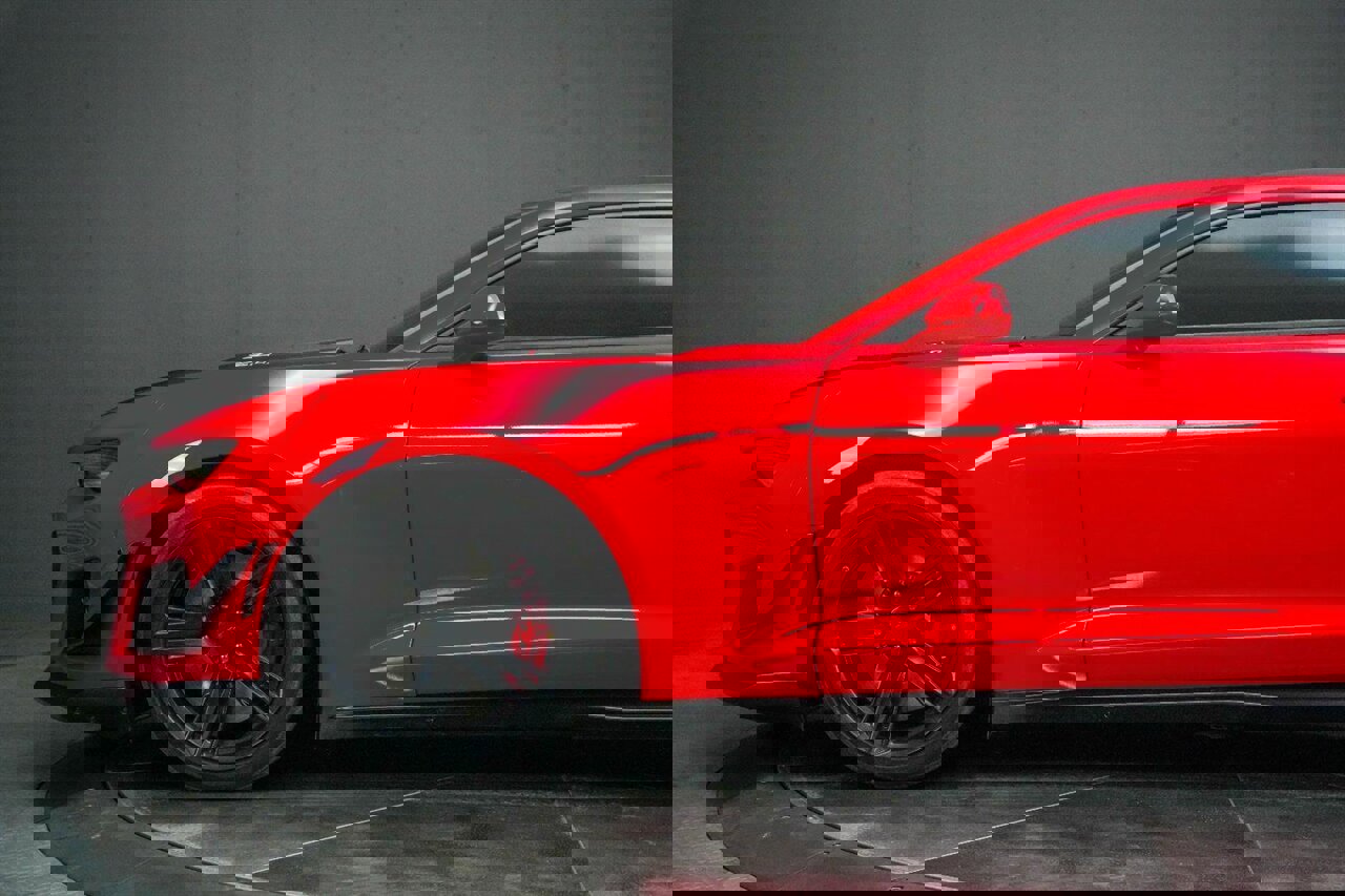 Used 2018 Chevrolet Camaro ZL1 image 13