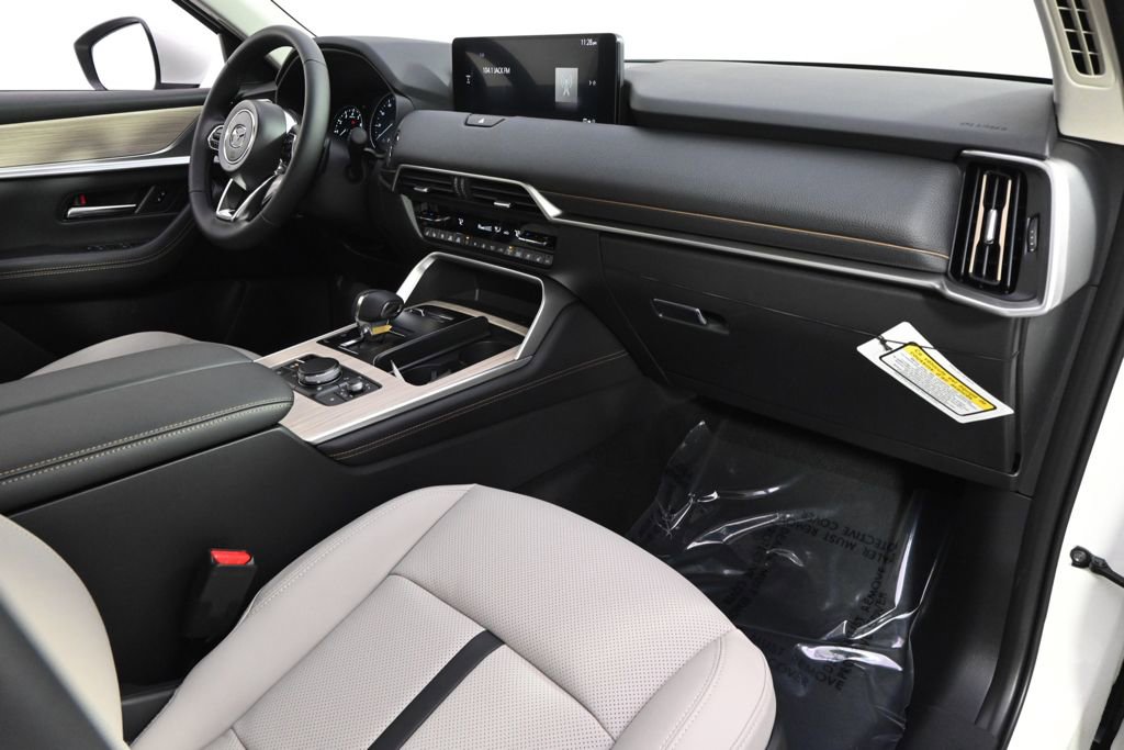New 2026 MAZDA CX-90 3.3 Turbo w/ Preferred Package image 15