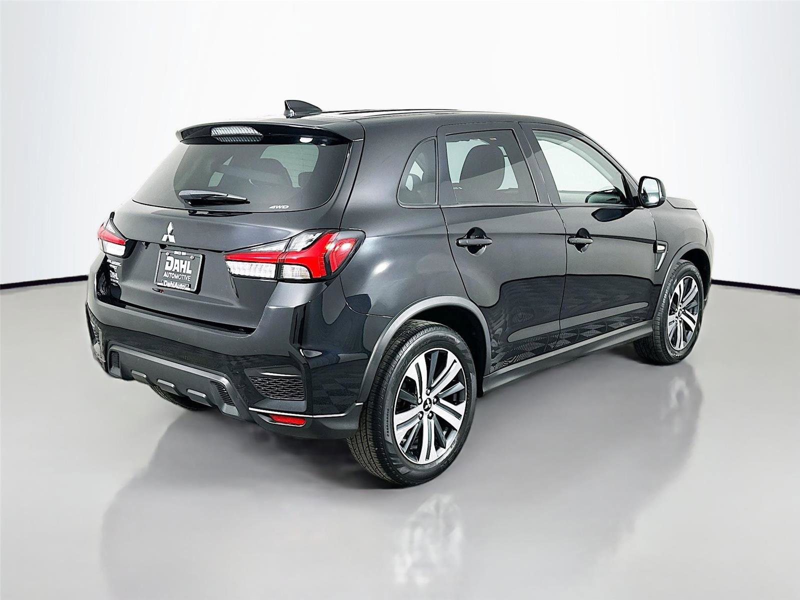 Used 2024 Mitsubishi Outlander Sport ES image 13