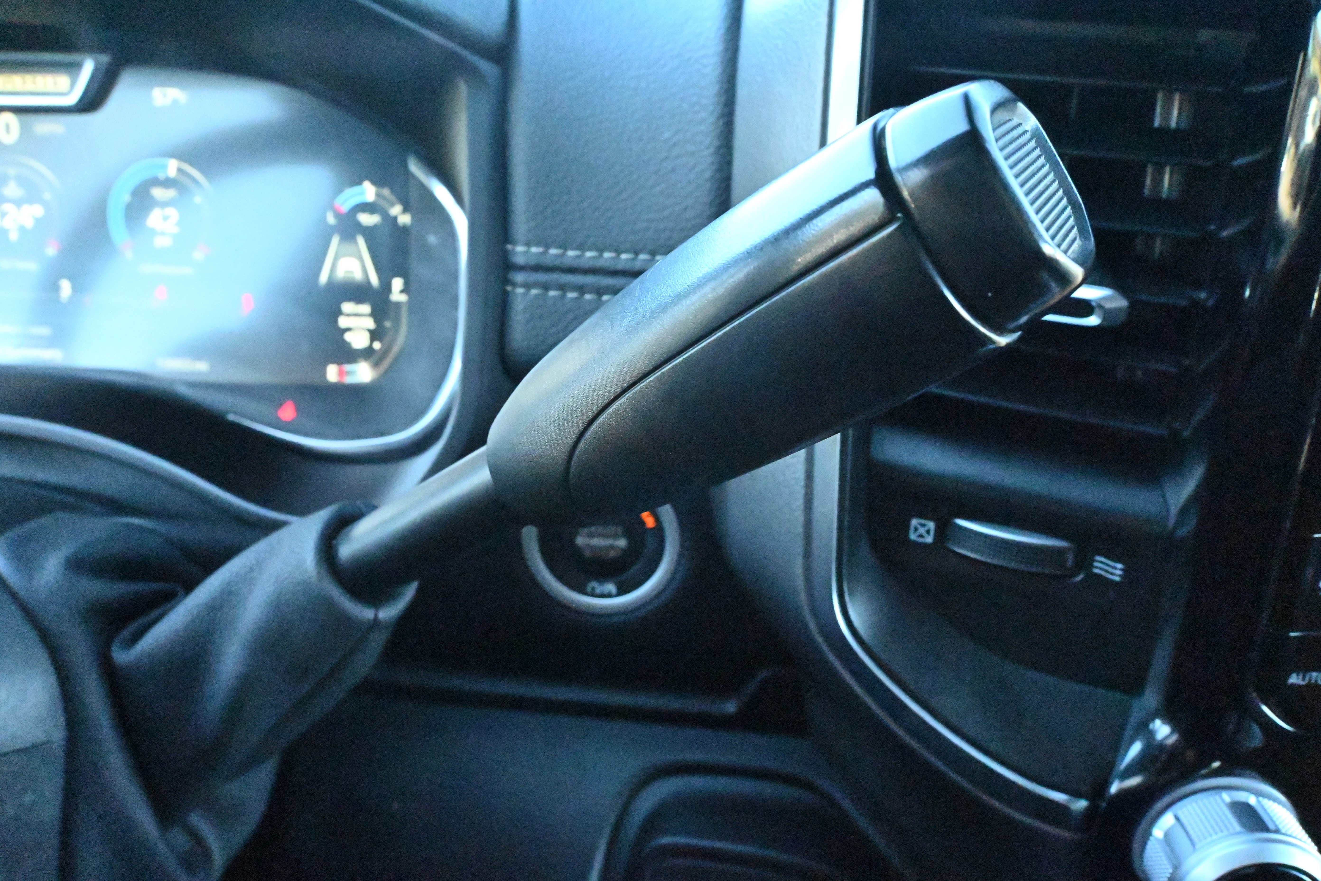 Used 2025 RAM 3500 Laramie w/ Night Edition image 19