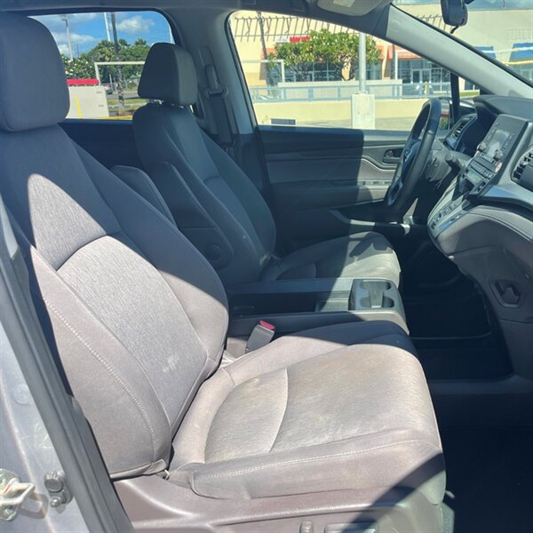 Used 2019 Honda Odyssey LX image 19